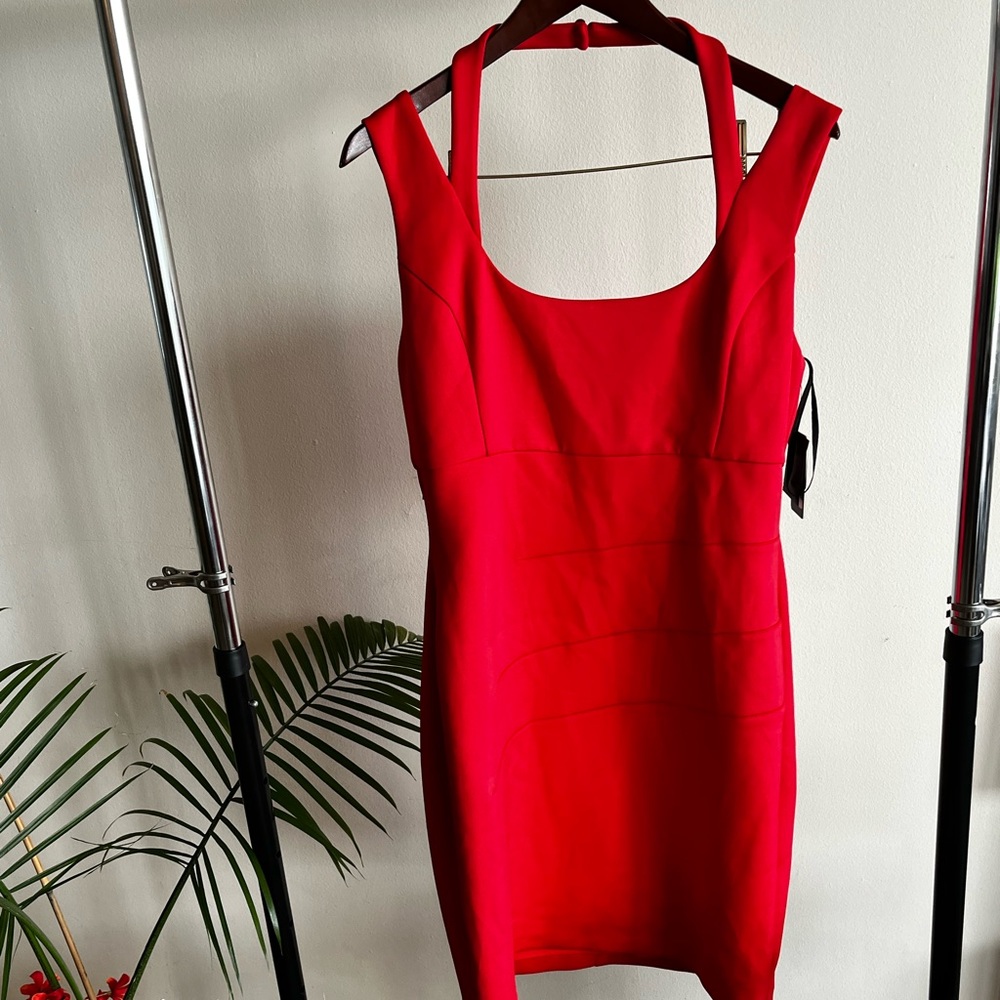 Red MIDI Guess Los Angeles Dress